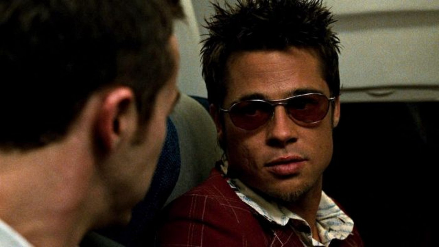 Brad Pitt's Red Rectangular Shades in "Fight Club"